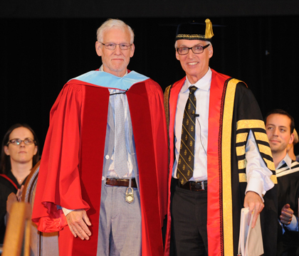 Dr. Ted Leighton (left) and University of Guelph President Franco Vaccarino. Photo: University of Guelph.