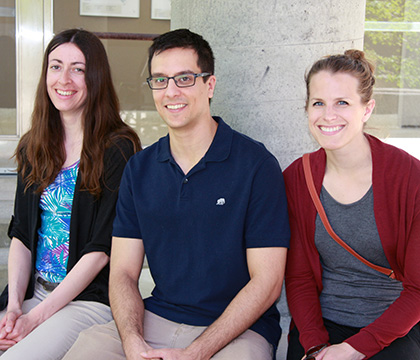 DVM-MBA students (from left): Sarah Champagne, Elad Ben-Ezra and Alex Muzzin. Photo by Jeanette Stewart.