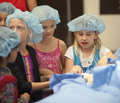 Vetavision allows children to explore careers in veterinary medicine. Photo by WCVM Today.