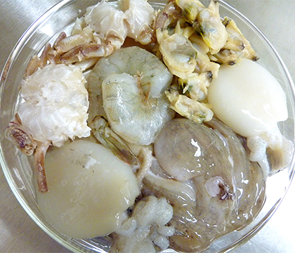 As part of her research work, veterinary student Beverly Morrison analyzed samples of seafood taken from Canadian grocery stores and food markets. Photo: Beverly Morrison.
