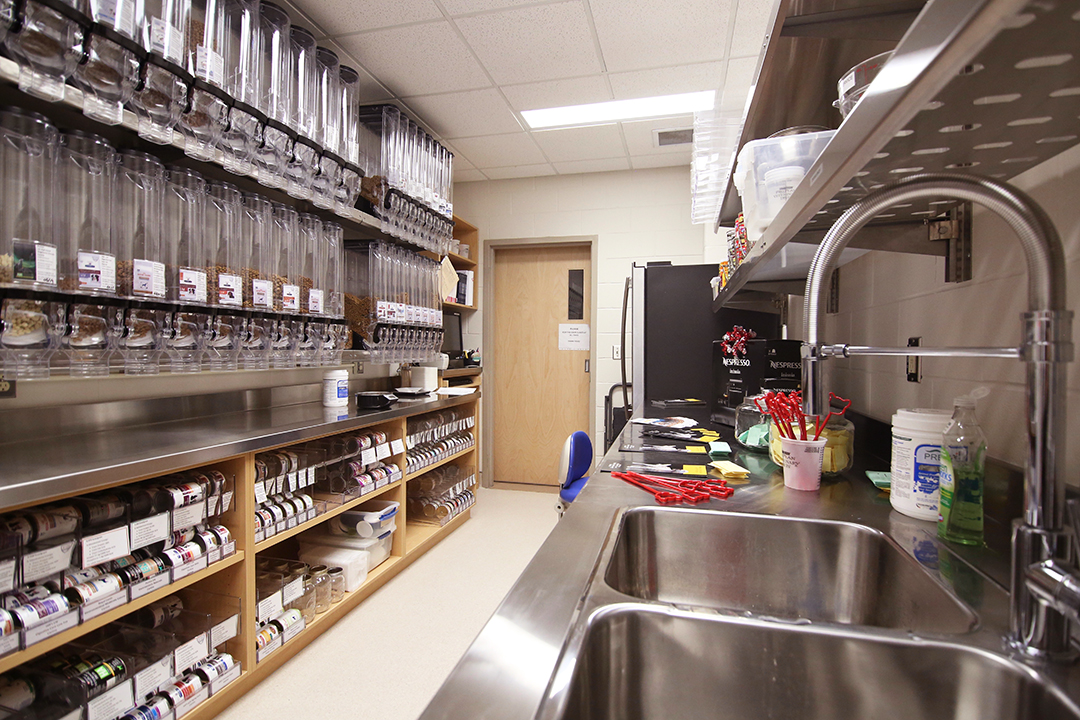 The Nestlé Purina Inpatient Feeding Centre is stocked with dry and canned pet foods for veterinary therapeutic diets. It's also equipped with the tools and resources needed for making specialized meals.