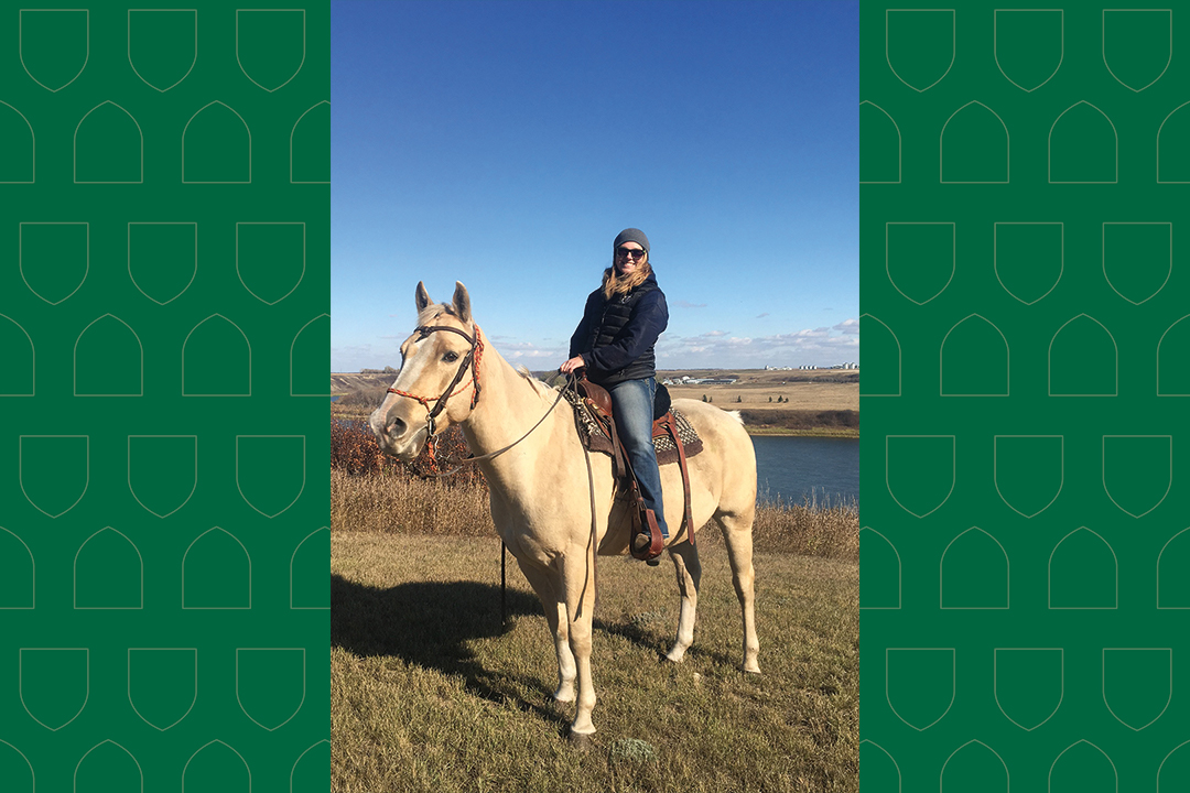 Dr. Jane Westendorf, a dual-degree graduate of the WCVM, is the 2021 recipient of the Equine Foundation of Canada Award. Submitted photo. 