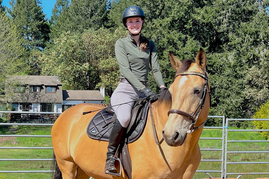 Dr. Courtney Cameron (DVM), originally from North Saanich, B.C., is the 2023 recipient of the Faculty Gold Medal - the WCVM's highest honour for its veterinary graduates. Submitted photo.