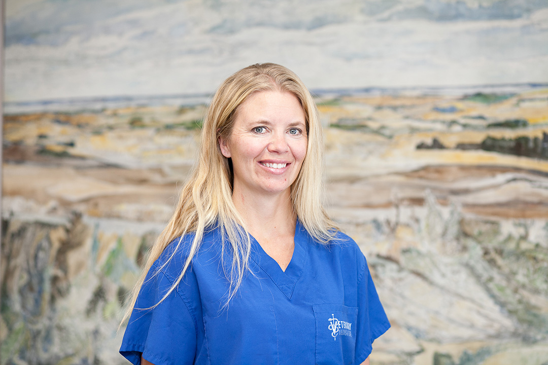 Lindsey Fenez, manager of health services at the WCVM Veterinary Medical Centre, the 2024 recipient of the SVMA's Technologist of the Year award. Photo: Christina Weese. 