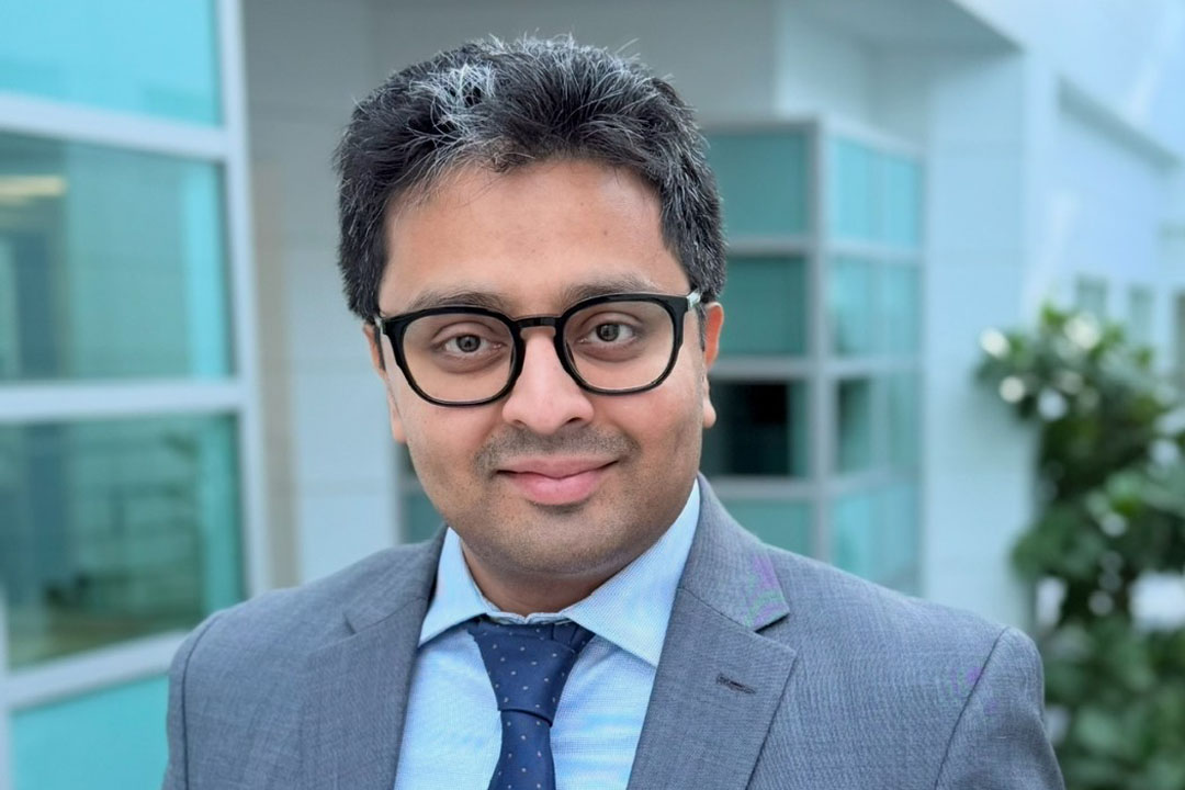 Dr. Arinjay Banerjee portrait photo